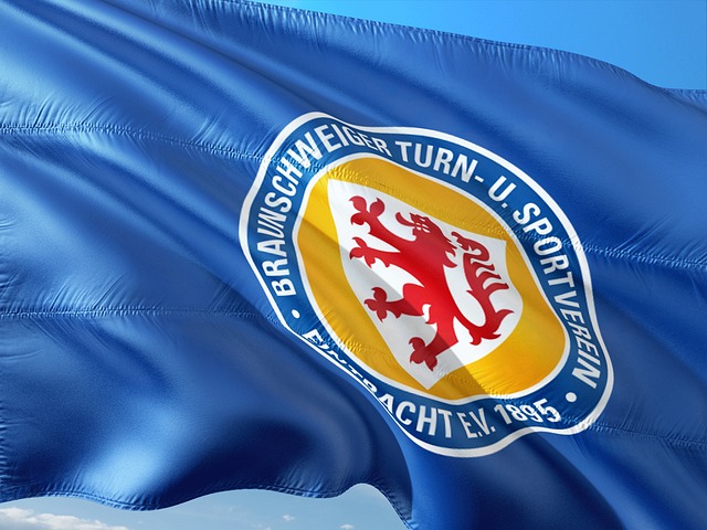 川超分区赛现场观赛人数超87万，实现经济效益超56亿元